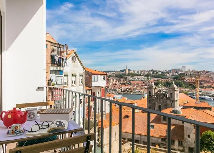 River View 2 Bed 公寓 *