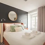River View 2 Bed Porto